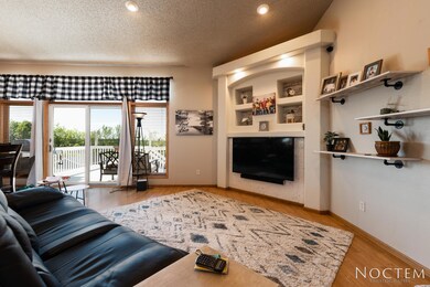 3601 Foxhaven Loop-16