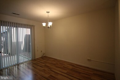 15637 Ambiance Dr, North Potomac, MD 20878 - photo 6