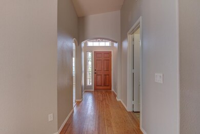 Front entry/hallway