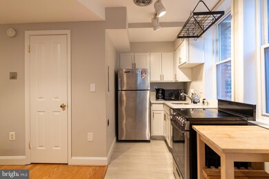 1731 Willard St NW unit 102, Washington, DC 20009 - photo 4