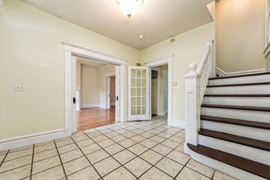 Welcome to 1469 Summit Street!