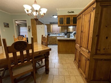 1316 W Bond St, Denison, TX 75020 - photo 4