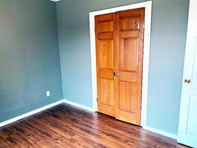 532 W 18th St, La Porte, IN 46350 - photo 7