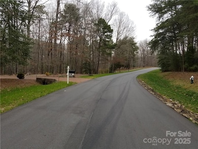 2135 Southpoint Ln unit 59, New London, NC 28127 - photo 3