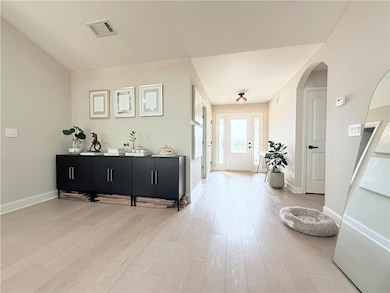 138 Livingston Ct, Winder, GA 30680 - photo 4