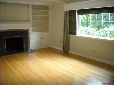 1035 Onondaga Rd, Schenectady, NY 12309 - photo 5