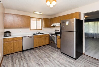 2511 SE 18th Ct, Des Moines, IA 50320 - photo 5