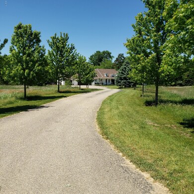 1615 Creek Side Ct, Wayland, MI 49348 - photo 7