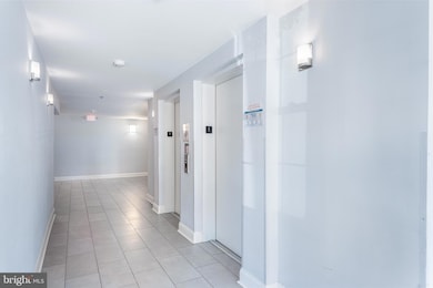 3313 Wyndham Cir unit 4218, Alexandria, VA 22302 - photo 3