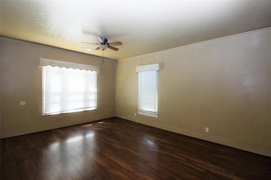 1431 W Crawford St unit SDT, Denison, TX 75020 - photo 5