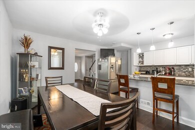 1426 Stonewood Rd, Baltimore, MD 21239 - photo 3