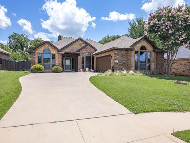 325 Jade Ln, Weatherford, TX 76086 - photo 2