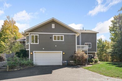 1750 Harbour View Dr, Marquette, MI 49855 - photo 2