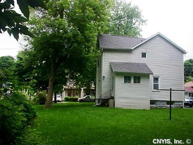 51 Parker St, Auburn, NY 13021 - photo 5