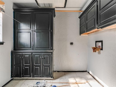 6208 W Gun Hill Way, Warr Acres, OK 73132 - photo 6