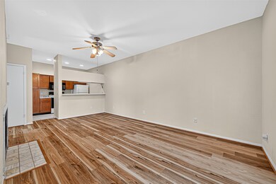 8055 Cambridge St unit 89, Houston, TX 77054 - photo 6