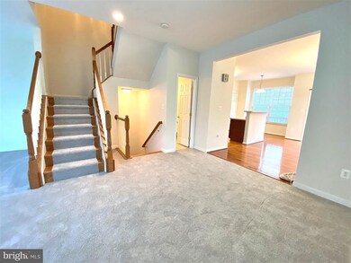 2376 Huntington Station Ct, Alexandria, VA 22303 - photo 5