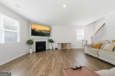 7565 Jennadee Dr, Fairburn, GA 30213 - photo 5