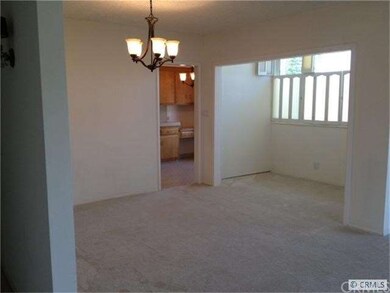 Living room/dining area and alcove,