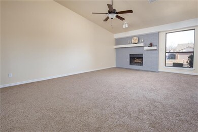 unlisted-address, Edmond, OK 73003 - photo 6