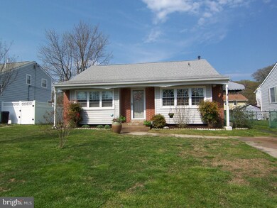 7704 Beekay Rd, Sparrows Point, MD 21219 - photo 2