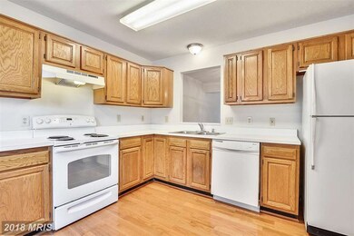 308 Sterling Ct, Stafford, VA 22554 - photo 2