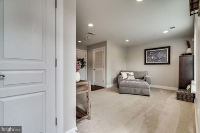 3722 Powell Ln, Falls Church, VA 22041 - photo 6