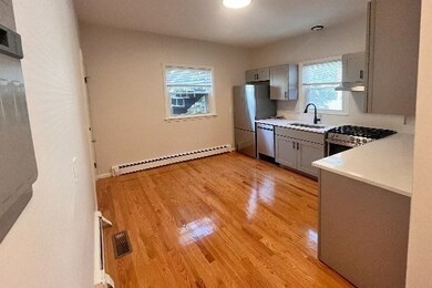 150 Brown St unit 1R, Waltham, MA 02453 - photo 6
