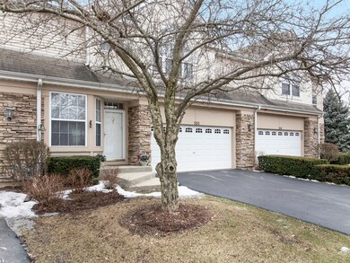 520 Timber Trail Ct, Naperville, IL 60565 - photo 2