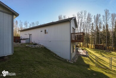 Rear Exterior_5120-SMALL