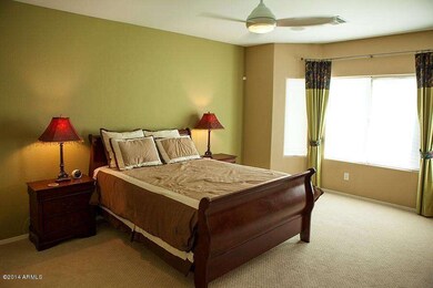 Bedroom1_900