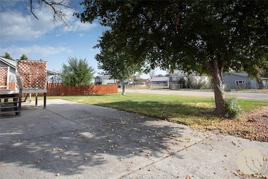 125 7th St E, Hardin, MT 59034 - photo 5