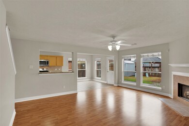 5403 Balmorhea Dr, Pearland, TX 77584 - photo 6