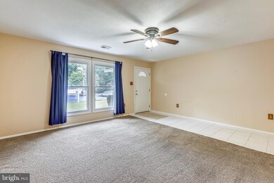 1602 Kent Fort Ln, Crofton, MD 21114 - photo 7