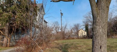 1753 Rosedale Ave, Cleveland, OH 44112 - photo 4