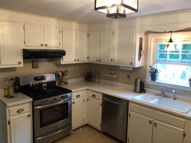 567 Mariner Cir, Cotuit, MA 02635 - photo 2