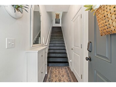 8229 N Edison St, Portland, OR 97203 - photo 3