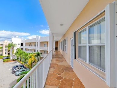 10133 NW 24th Place unit 407, Sunrise, FL 33322 - photo 4