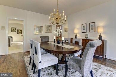 11303 Bright Pond Ln, Reston, VA 20194 - photo 6