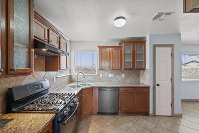 14309 Desert Sage Dr, Horizon City, TX 79928 - photo 7