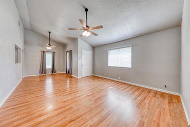 112 Cool Ln, Weatherford, TX 76088 - photo 6