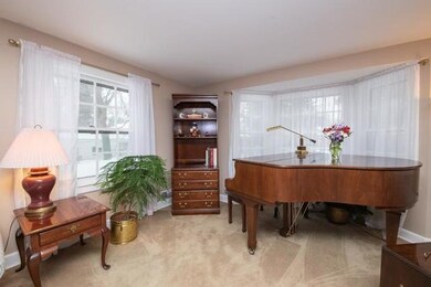 444 Glendenning Place, Waukegan, IL 60087 - photo 7