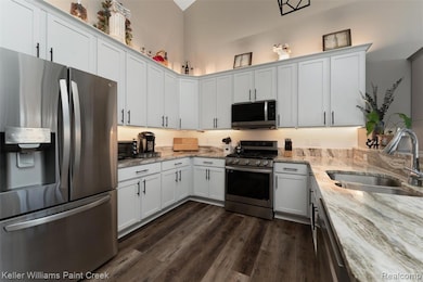 5597 Ashby Ct unit 14, Waterford, MI 48327 - photo 4