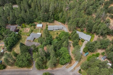 174 N Adeline Way, Merlin, OR 97532 - photo 3