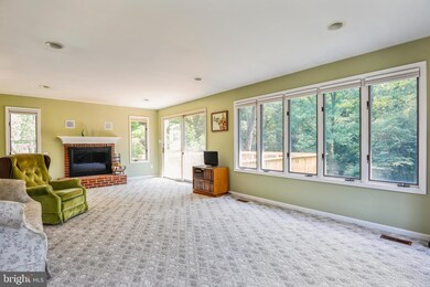 14509 Perrywood Dr, Burtonsville, MD 20866 - photo 5