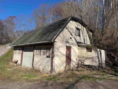 5961 Fairmont Rd, Rivesville, WV 26588 - photo 5