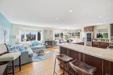 1125 Timber Ln unit 2, Darien, IL 60561 - photo 3