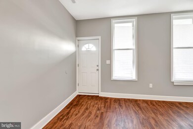 2827 Clifton Ave, Baltimore, MD 21216 - photo 3