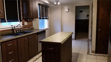 Double sink and Double Pantry!! Plenty of cabinets