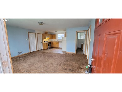575 Walnut St, Independence, OR 97351 - photo 7